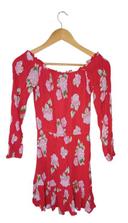 https://cdn.reebelo.com/pim/products/P-FACTORIEFLORALMINIDRESSXS/RED-image-1.jpg