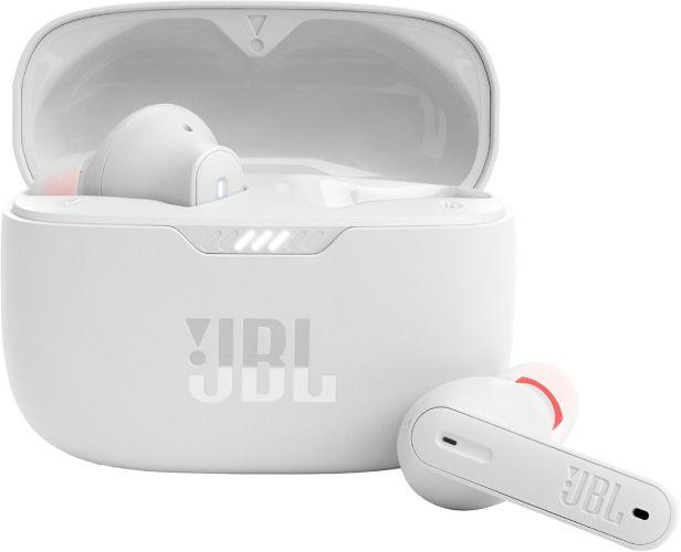 JBL Tune 230NC TWS True Wireless Earbuds in White in Good condition