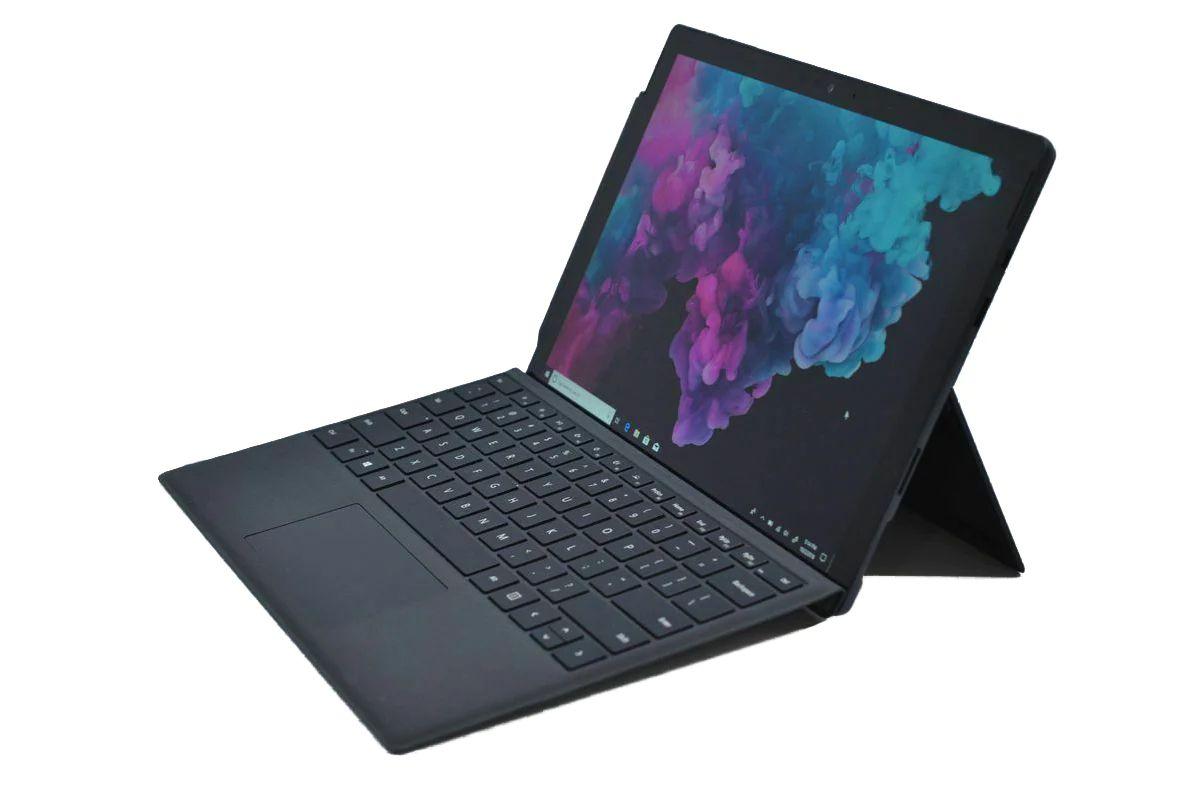 Microsoft Surface Pro 5 with Keyboard