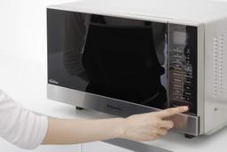 Panasonic NN-SF574S 27L Solo Inverter Microwave - Excellent - Silver