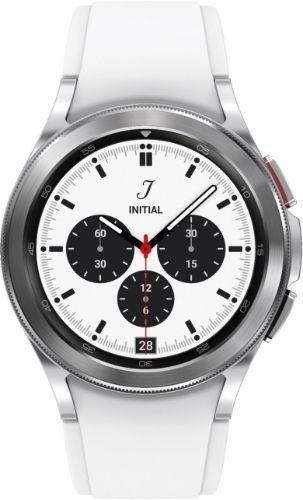 Samsung Galaxy Watch4 Classic (Stainless Steel) 42mm in Silver in Excellent condition