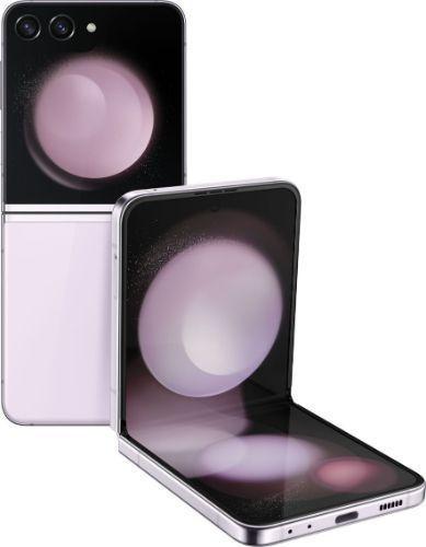 Galaxy Z Flip5 (5G) 256GB in Lavender in Excellent condition