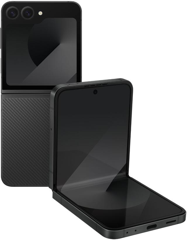 Galaxy Z Flip6 512GB in Crafted Black in Excellent condition