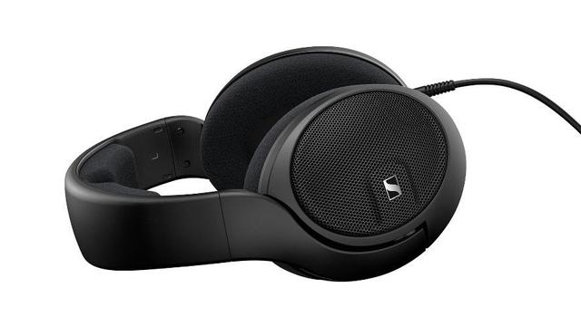 https://cdn.reebelo.com/pim/products/P-SENNHEISERHD560SHIGHPERFORMANCEHEADPHONES/BLA-image-1.jpg