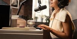 Shure SM7B Vocal Dynamic Microphone