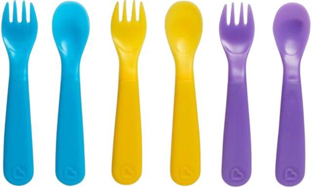 Munchkin  ColorReveal Color Changing Utensils (6 packs) in Multicolor in Premium condition